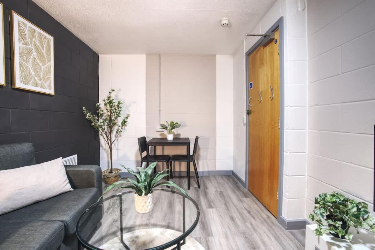1Br City Centre Apt, Self Check In, Wifi, By Derbnb Σέφιλντ Εξωτερικό φωτογραφία