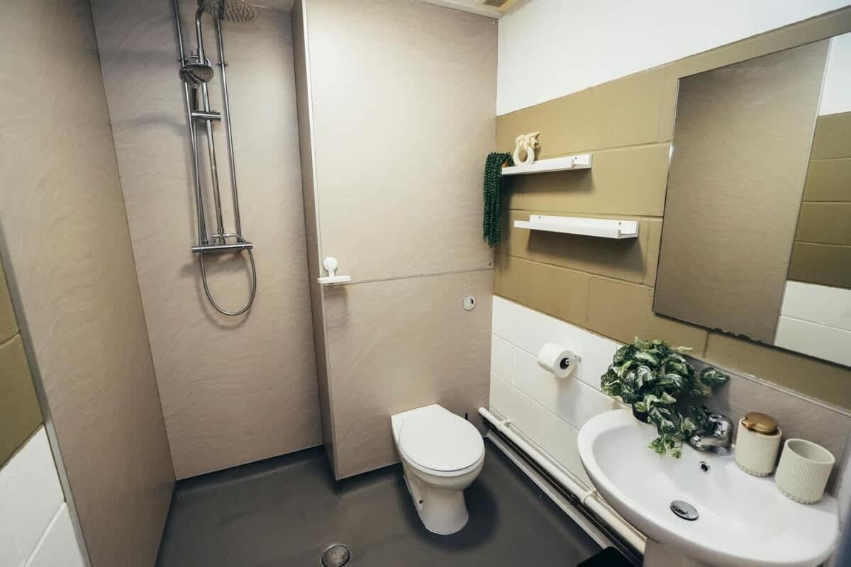 1Br City Centre Apt, Self Check In, Wifi, By Derbnb Σέφιλντ Εξωτερικό φωτογραφία