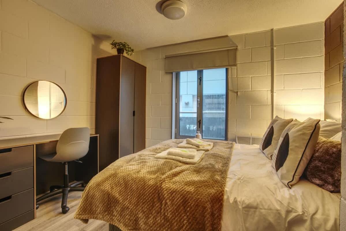 1Br City Centre Apt, Self Check In, Wifi, By Derbnb Σέφιλντ Εξωτερικό φωτογραφία